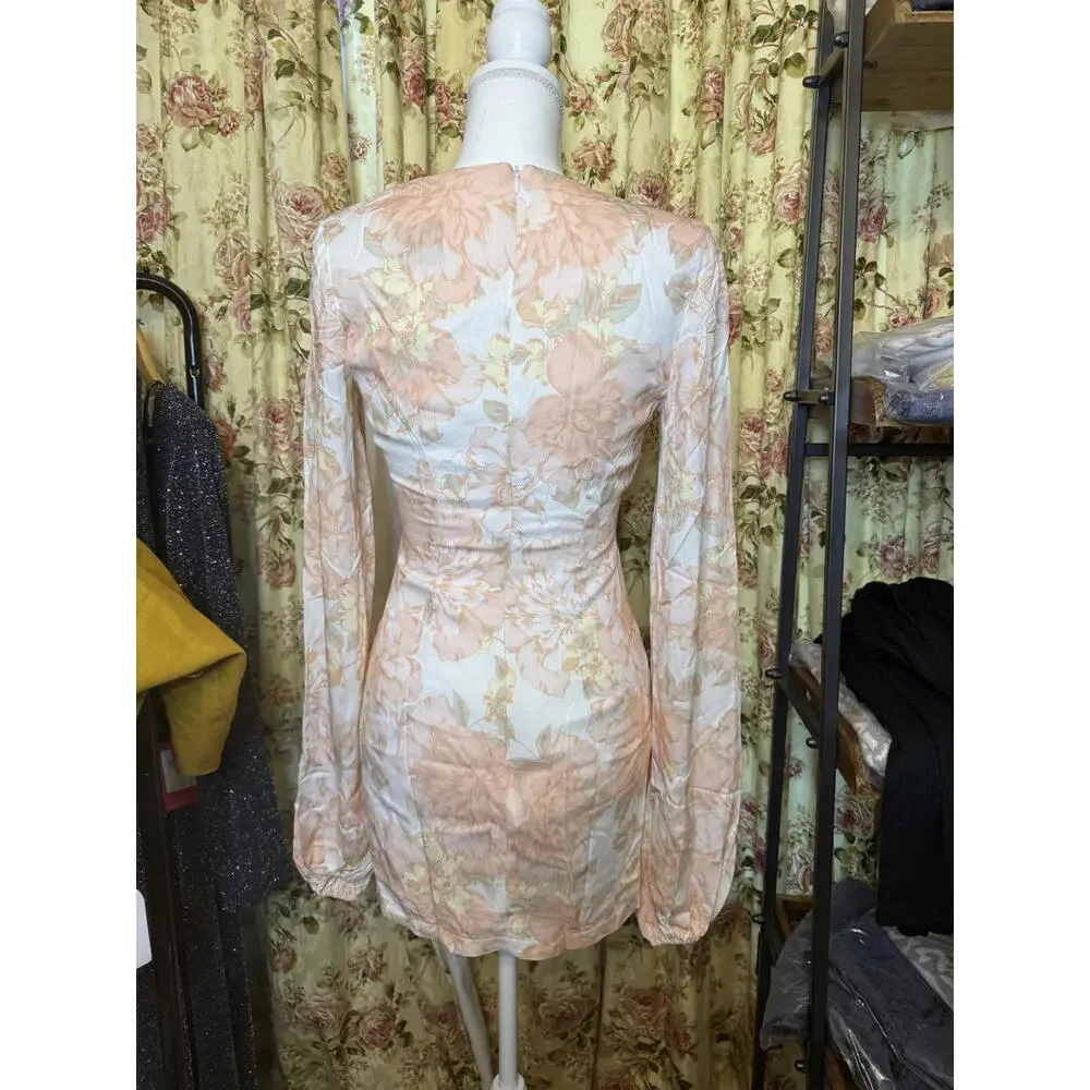 NWT! Rumer Isola Mini Floral Long Sleeve Wrap Dress XS - Picture 3 of 6